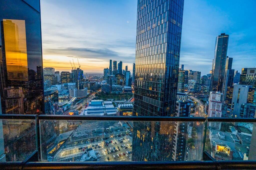 Luxe Haven - 42Nd Floor Panoramic City Views Melbourne Dış mekan fotoğraf